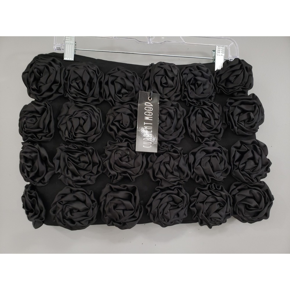NEW DOLLS KILL MEDIUM ROSE 3D MINI SKORT VENDETTA ROMANTIC WHIMSIGOTH WITCHY